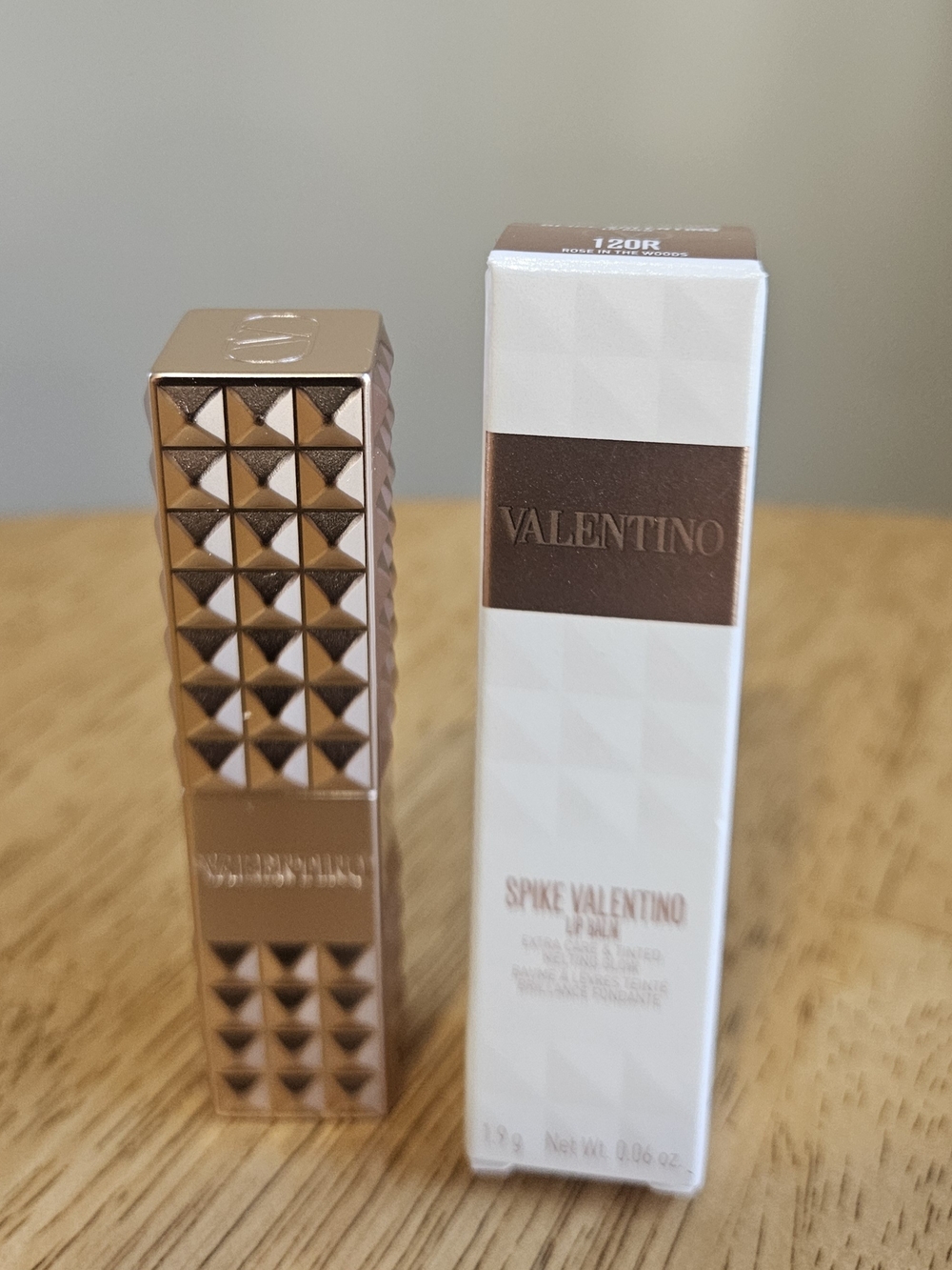 Valentino Spike Lip Balm - Metallic Rose